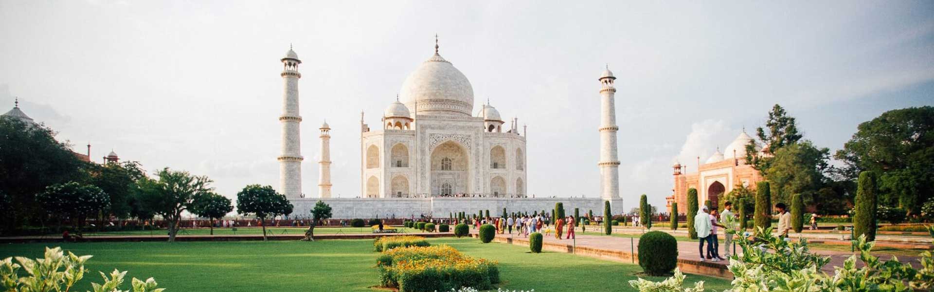 Taj Mahal Tour by Superfast Train  Gatimaan Express